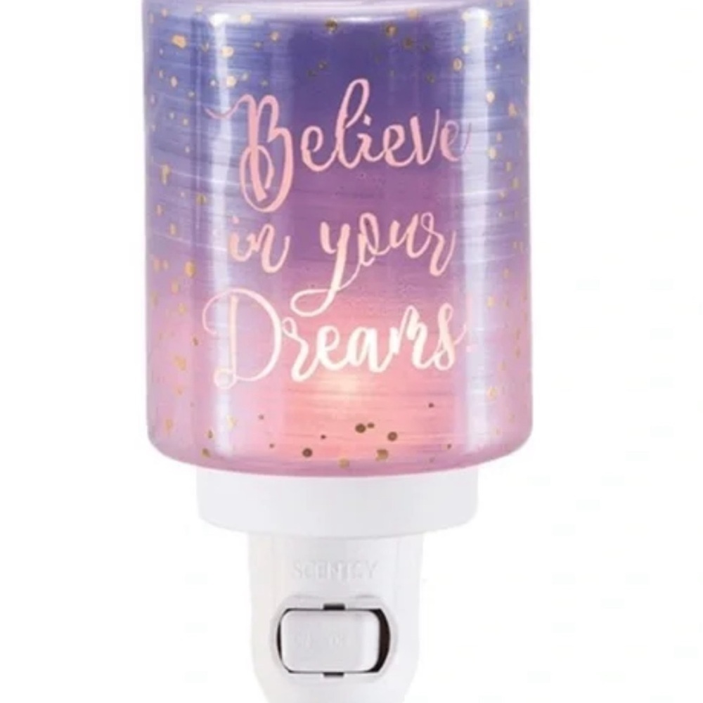 Scentsy Believe In Your Dreams Mini Warmer Plug In Night Light New
